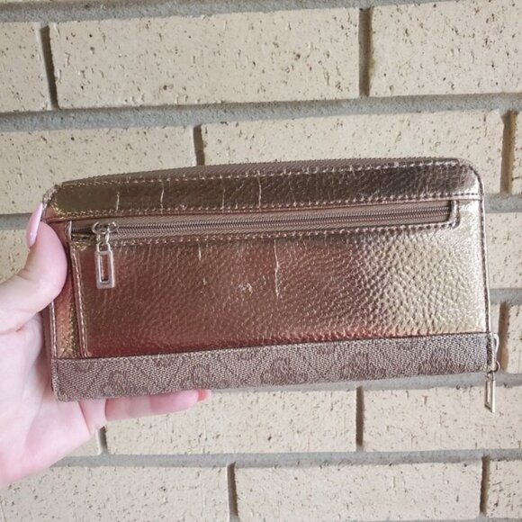 GUESS Wallet "Sibyl" Large Zip Around Wallet - Picture 6 of 9